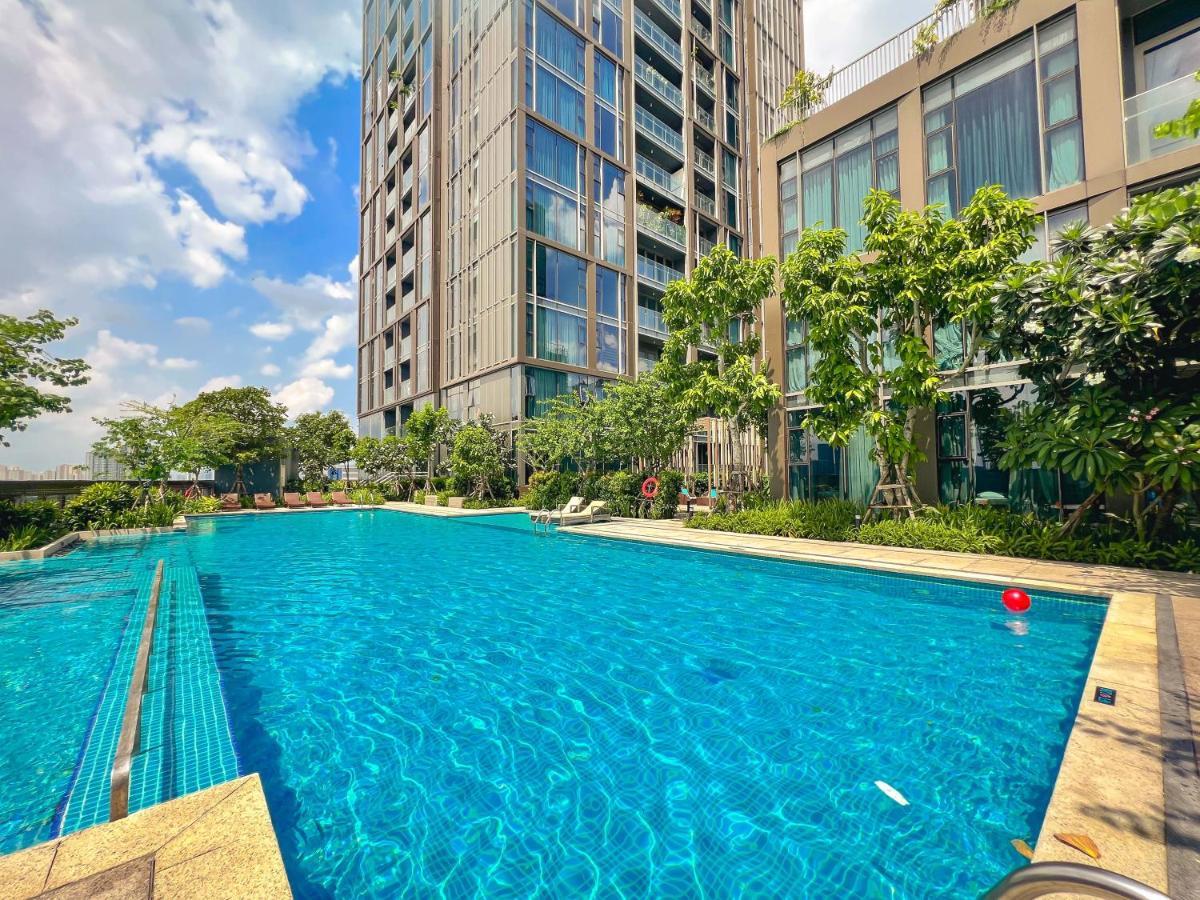 VII Aparthotel - Empire City Хошимин Экстерьер фото